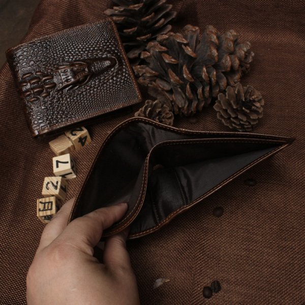 Fashion Casual Men's Wallet Retro Oil Wax Skin Crocodile Pattern